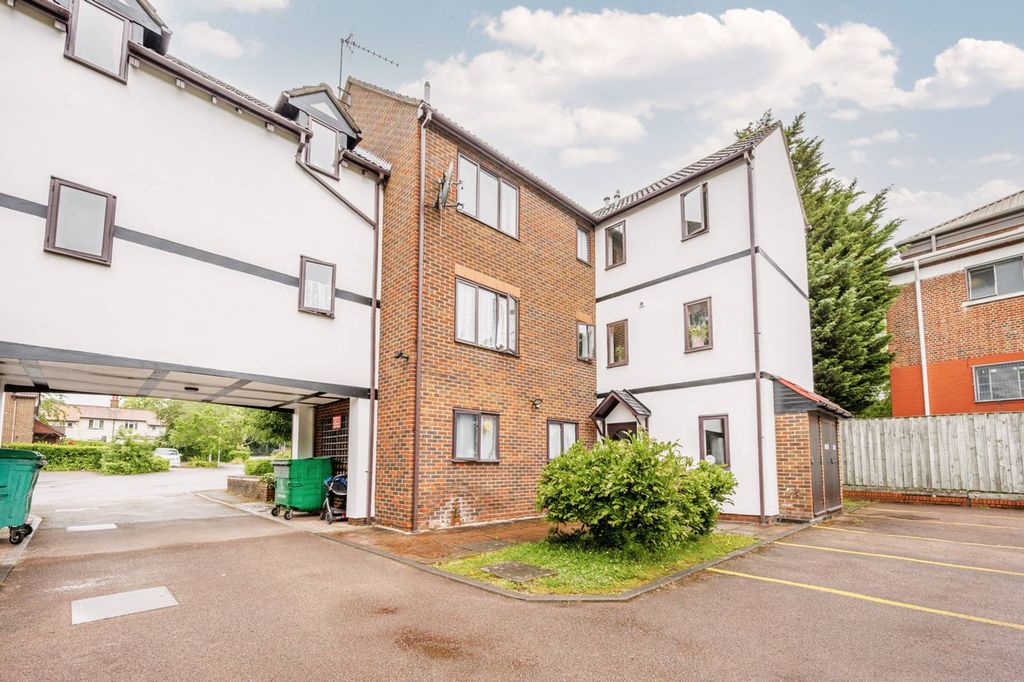 Property photo 3 of 7