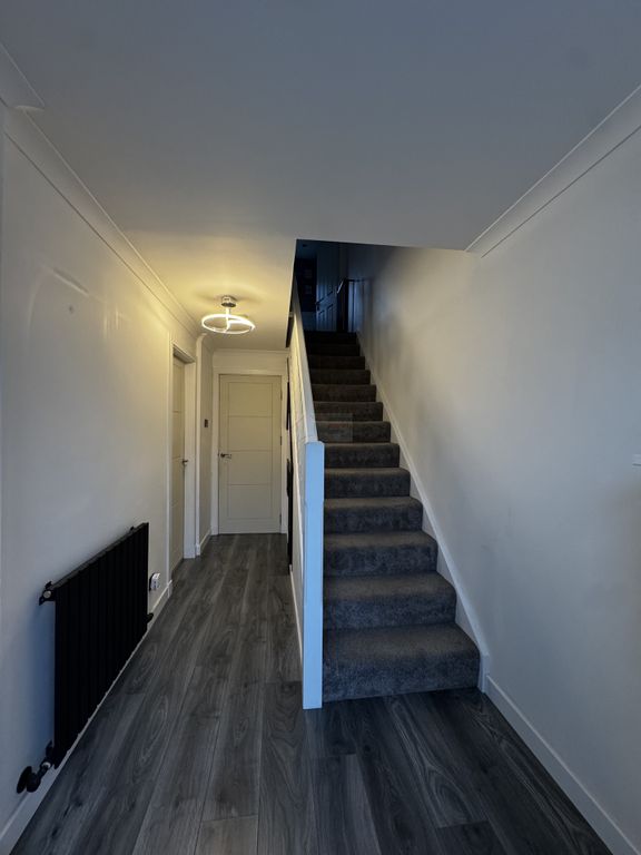 Property photo 2 of 20 Hallway