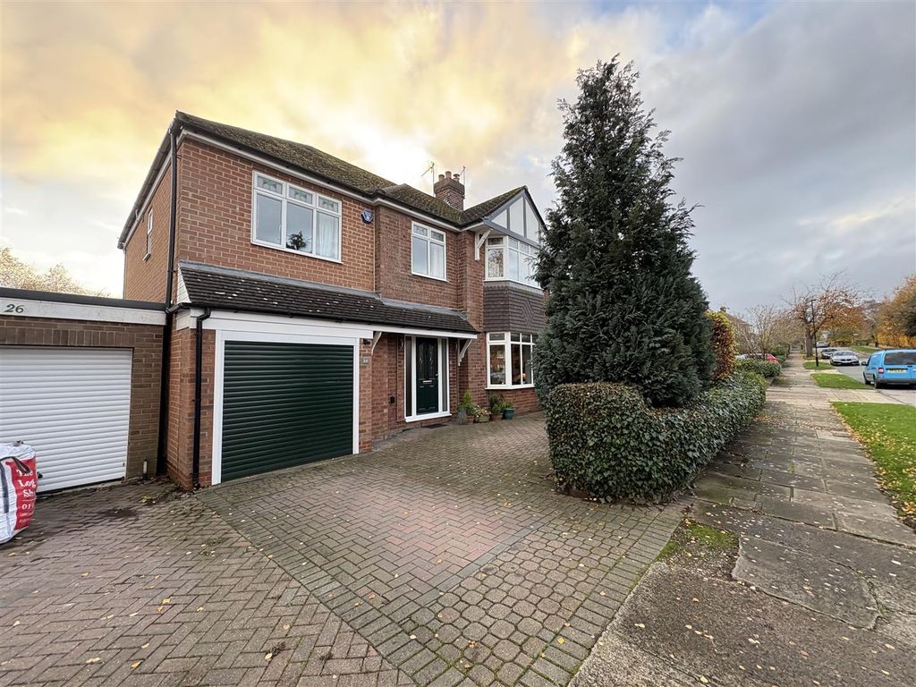 Property photo 1 of 22 Front Of House.Jpeg