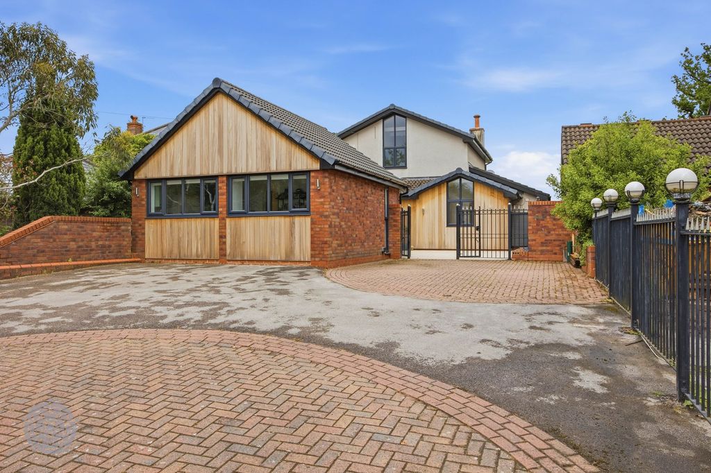 Property photo 2 of 46
