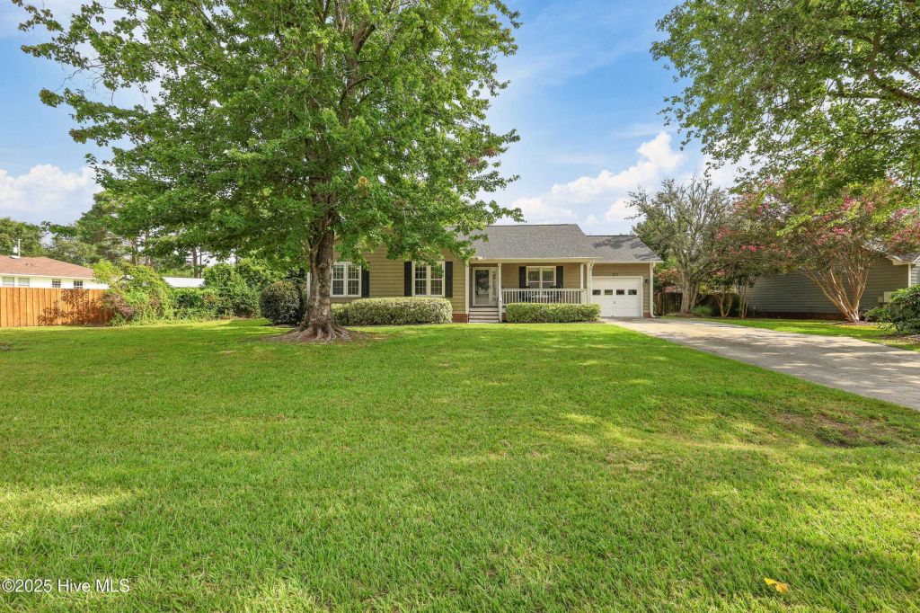 Property photo 1 of 25