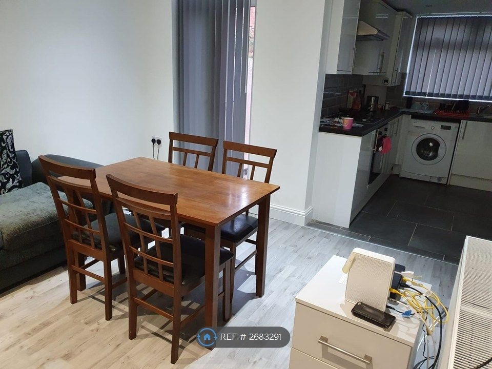 Property photo 1 of 8 Open Kitchen And Living