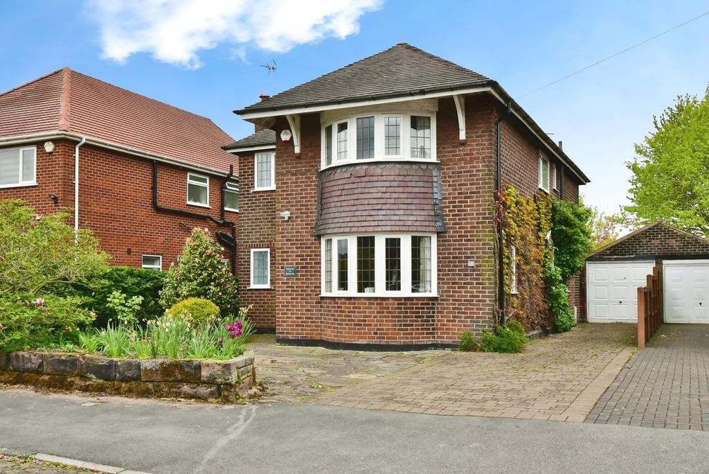 Property photo 1 of 17 Photo