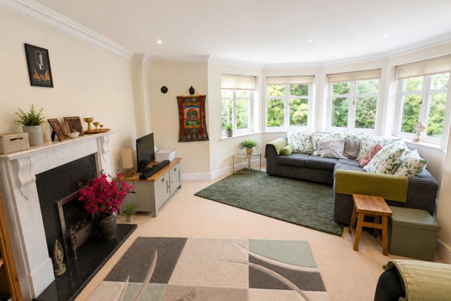 Property photo 3 of 12