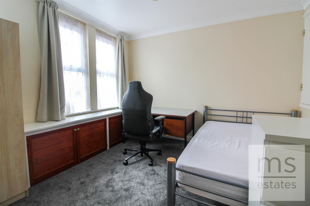 Property photo 1 of 19 Img_1074.Jpg