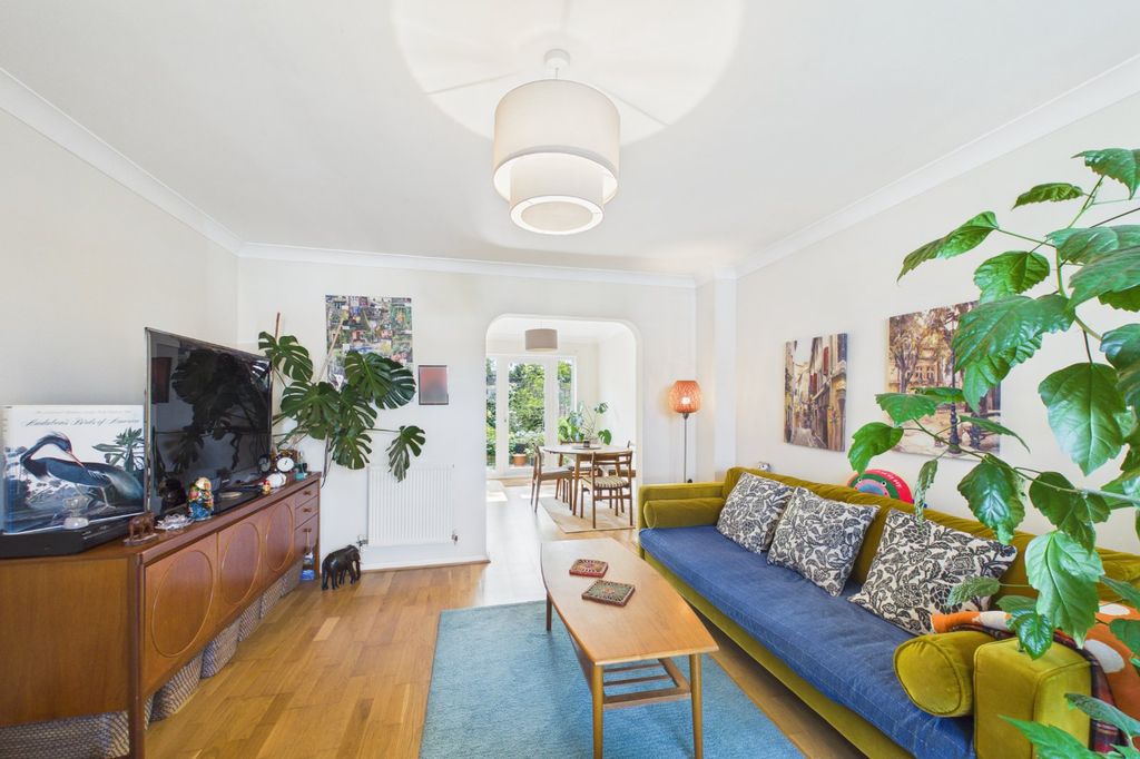 Property photo 3 of 13 Picture No. 13