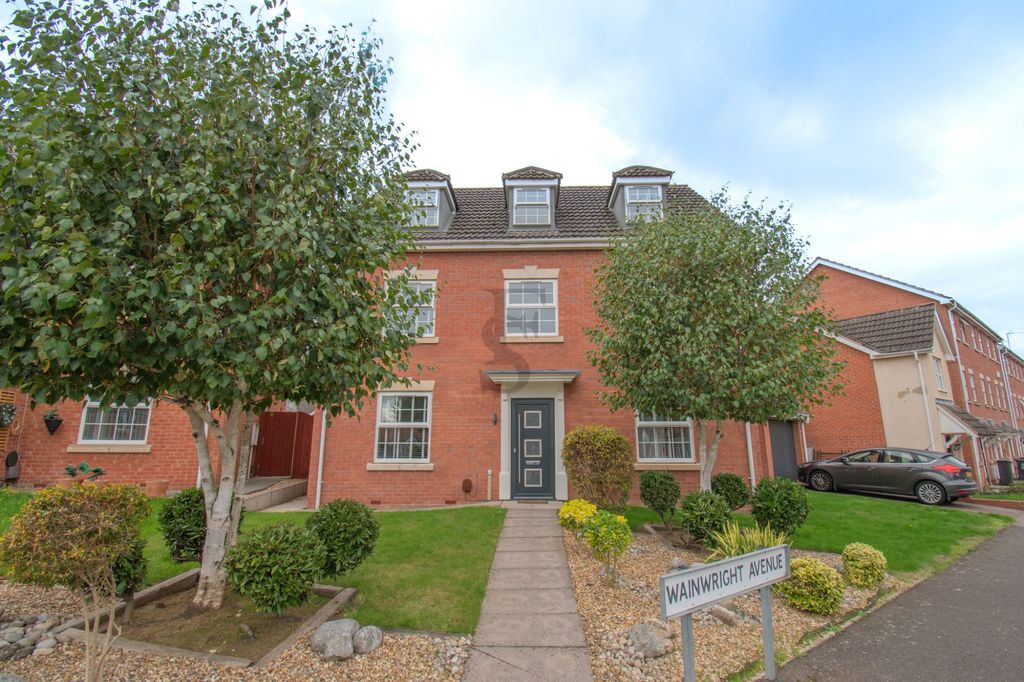 Property photo 1 of 19