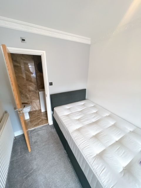 Property photo 3 of 3