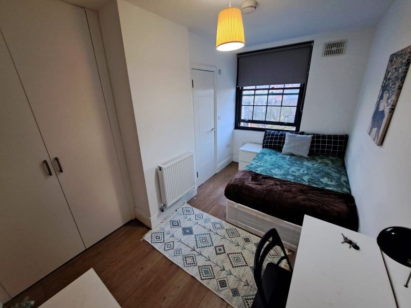 Property photo 2 of 7