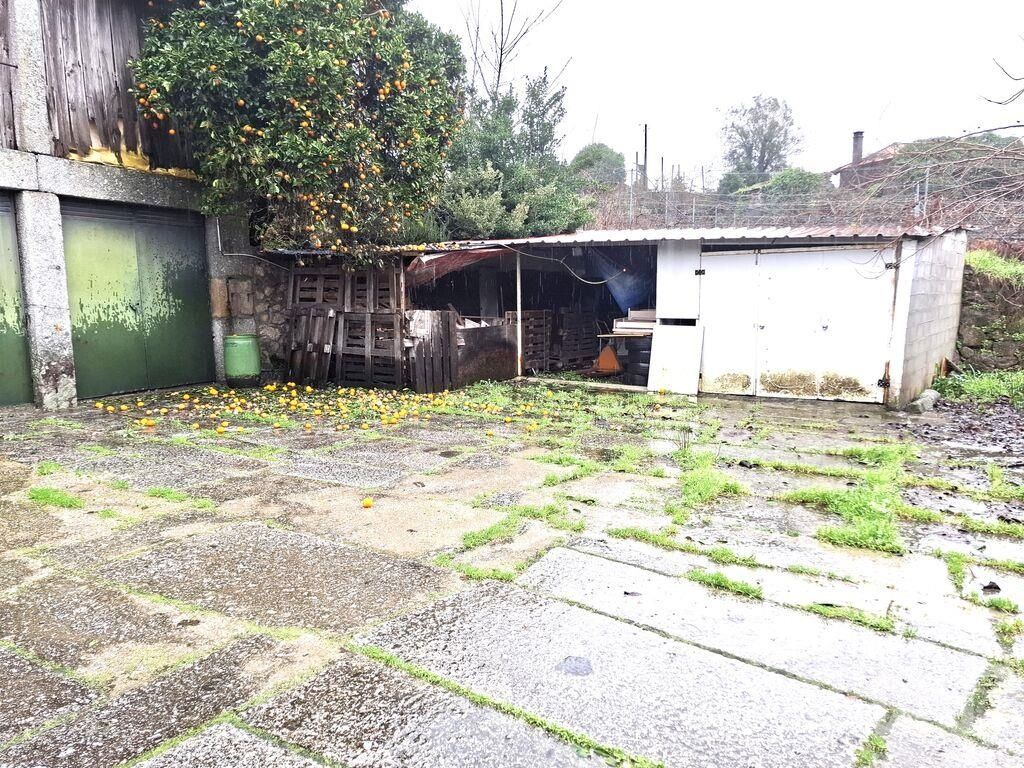 Property photo 3 of 35