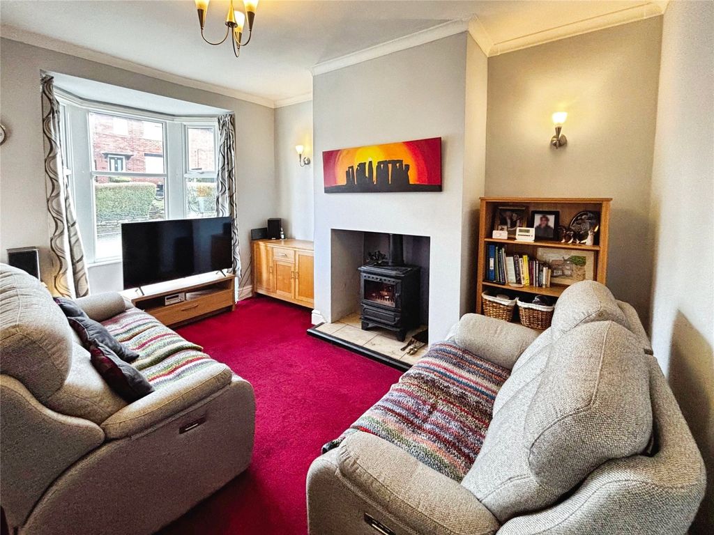 Property photo 2 of 14 Living Room