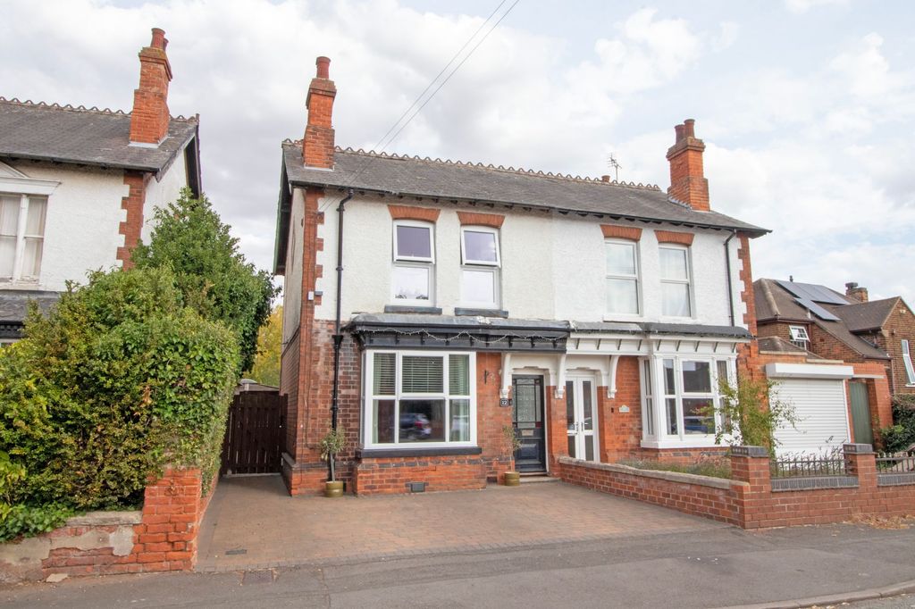 Property photo 1 of 35