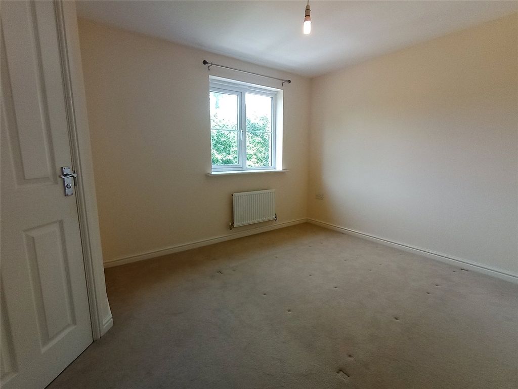 Property photo 3 of 23 Picture No. 01