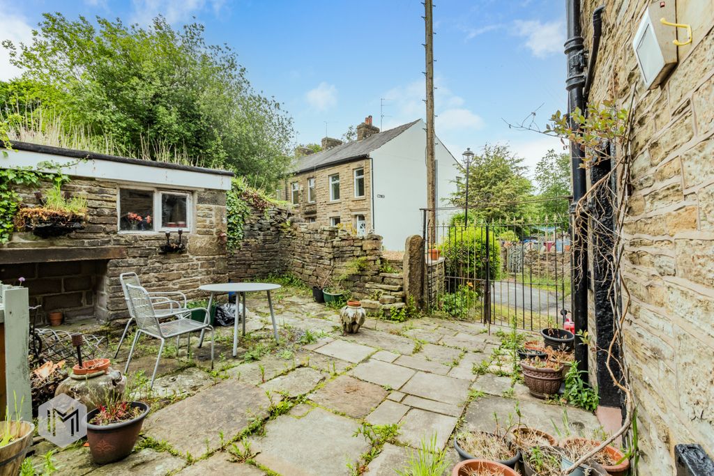 Property photo 3 of 16 Picture No. 06