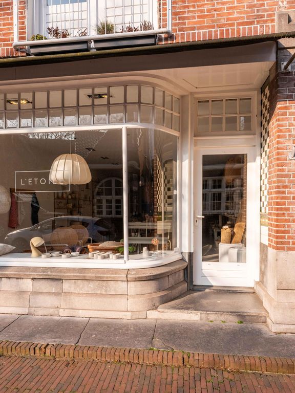 Property photo 3 of 51