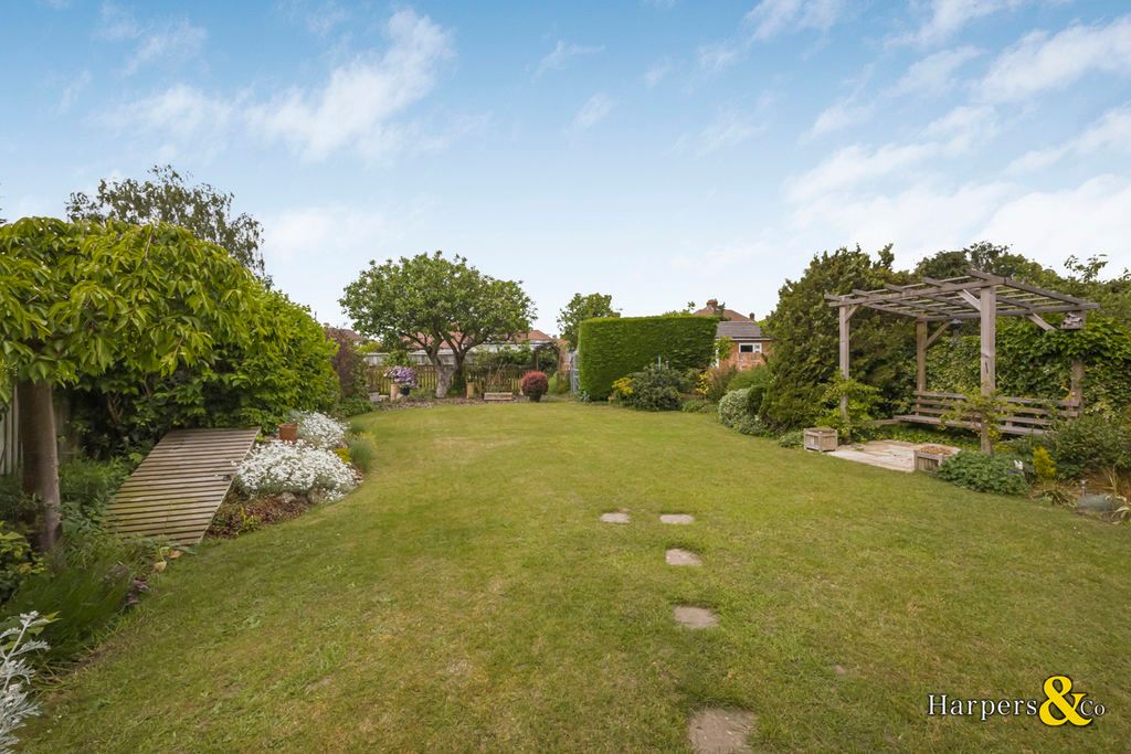 Additional image 18 of 3 bed property for saleShepherds Lane, Dartford DA1
