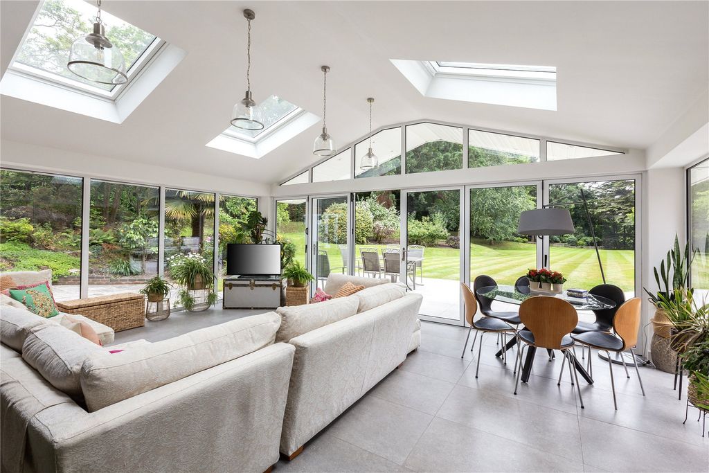 Property photo 3 of 43 Picture No. 09