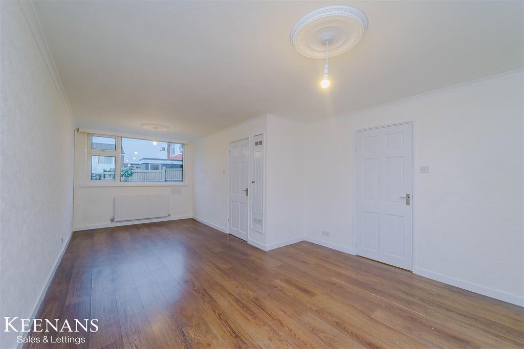 Property photo 3 of 15 Dsc00043.Jpg