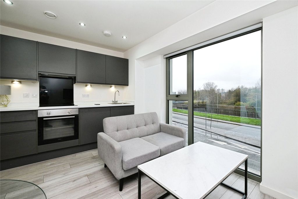 Property photo 3 of 15 Picture No. 29