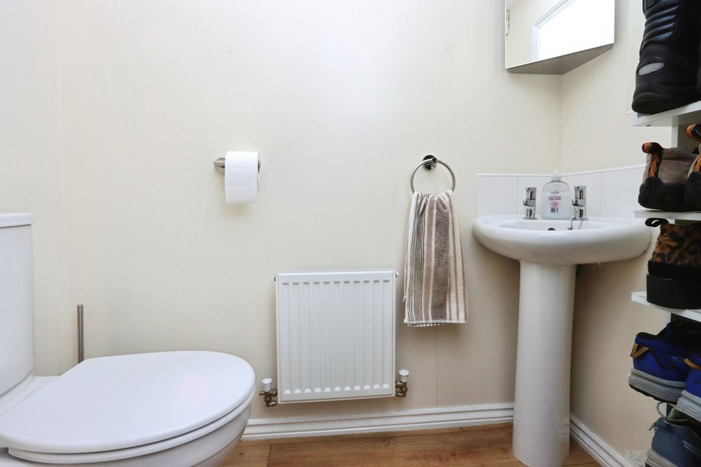 Property photo 2 of 15