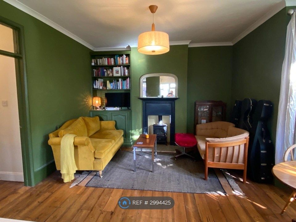 Property photo 3 of 9 Living Room From Kitchen