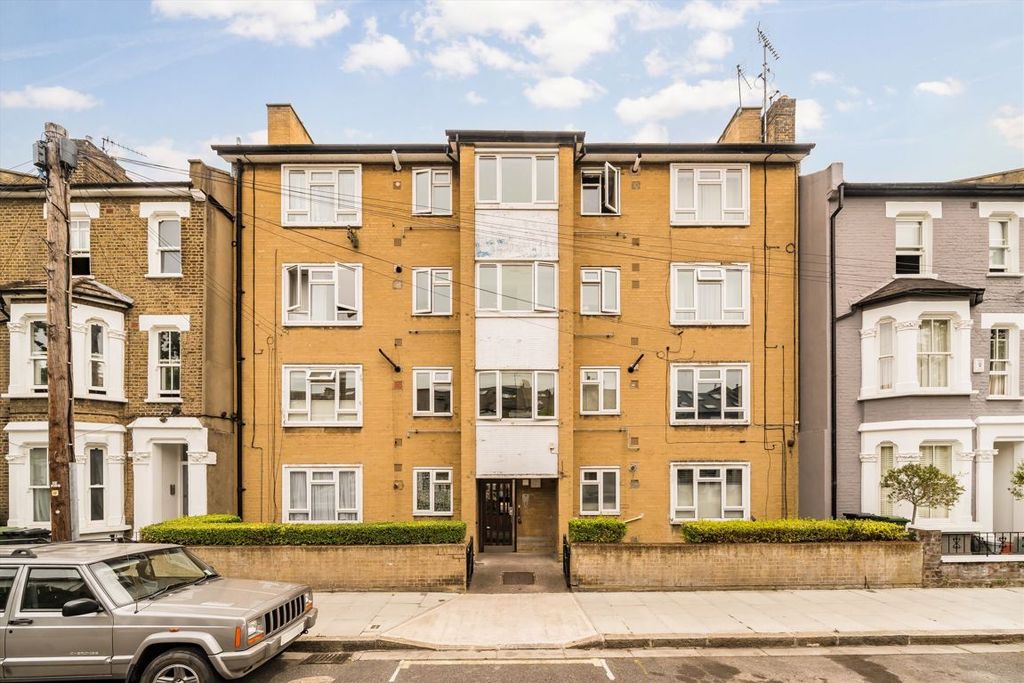Property photo 1 of 7