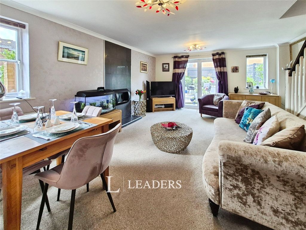 Property photo 2 of 12 Picture No. 02