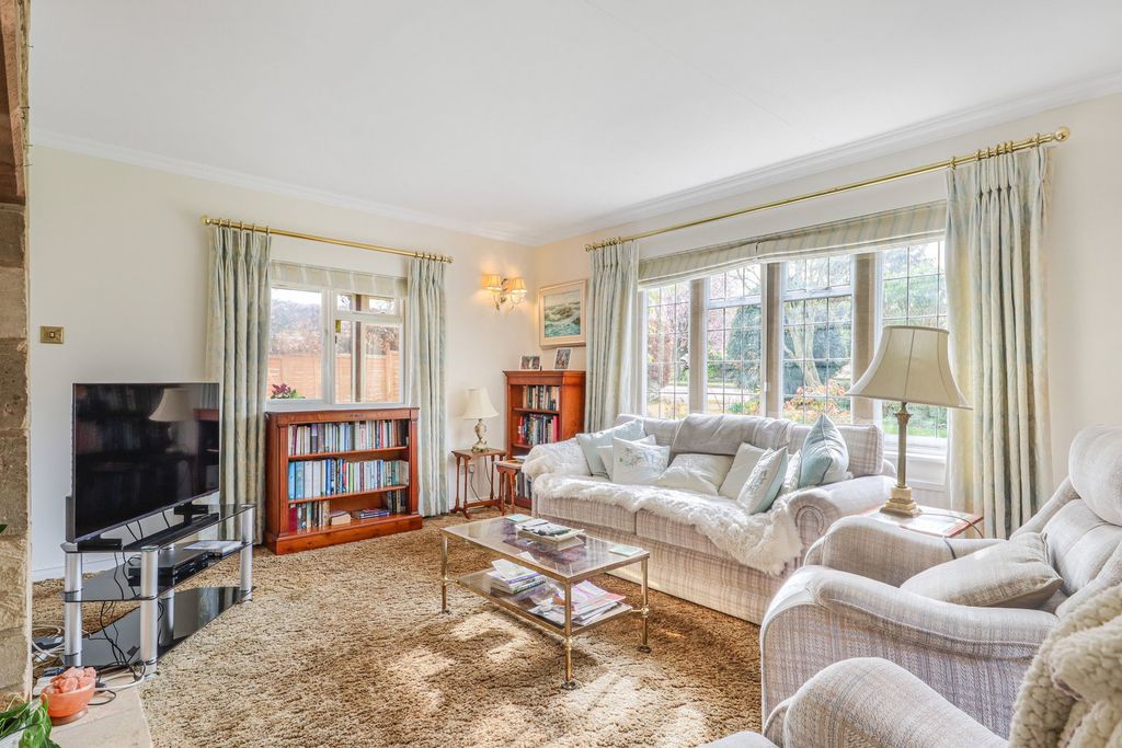 Property photo 3 of 30