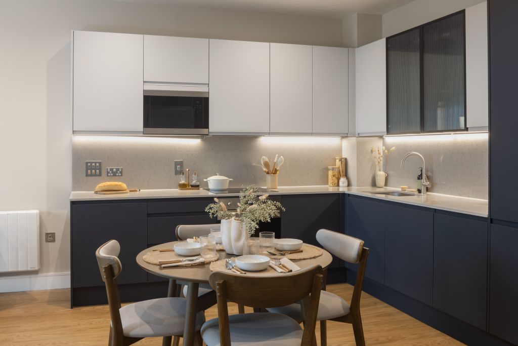 Property photo 2 of 5 Kitchen 2