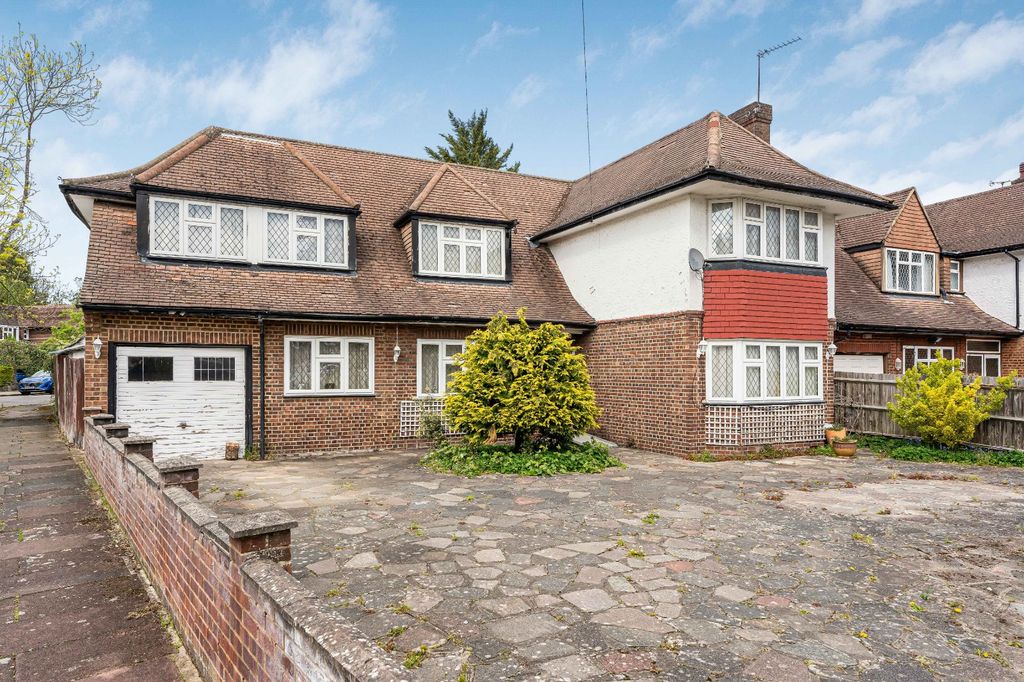 Property photo 1 of 24 Picture No. 22