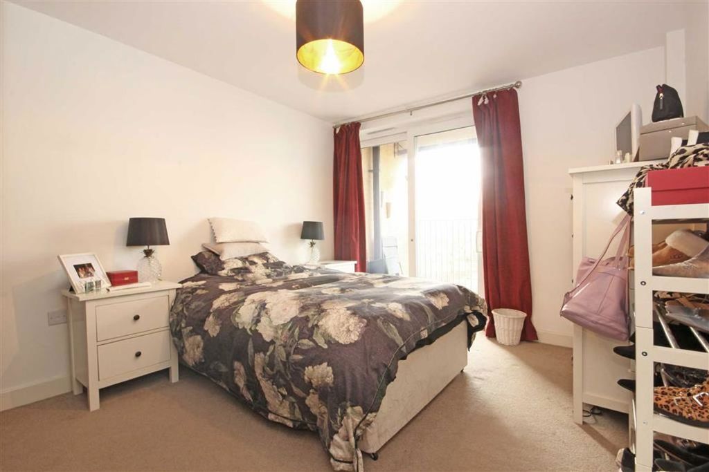 Property photo 3 of 5