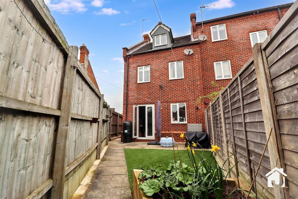 Property photo 2 of 33 Img_0246.Jpg