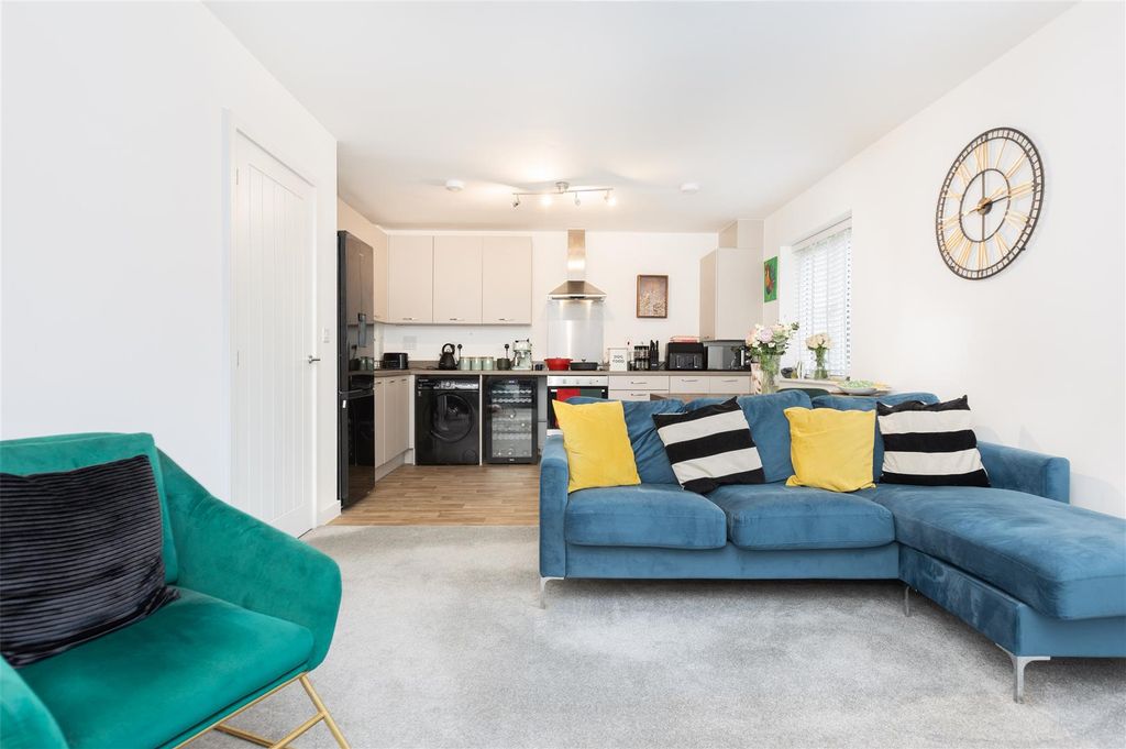 Property photo 3 of 16 Open Plan Lounge/Kitchen