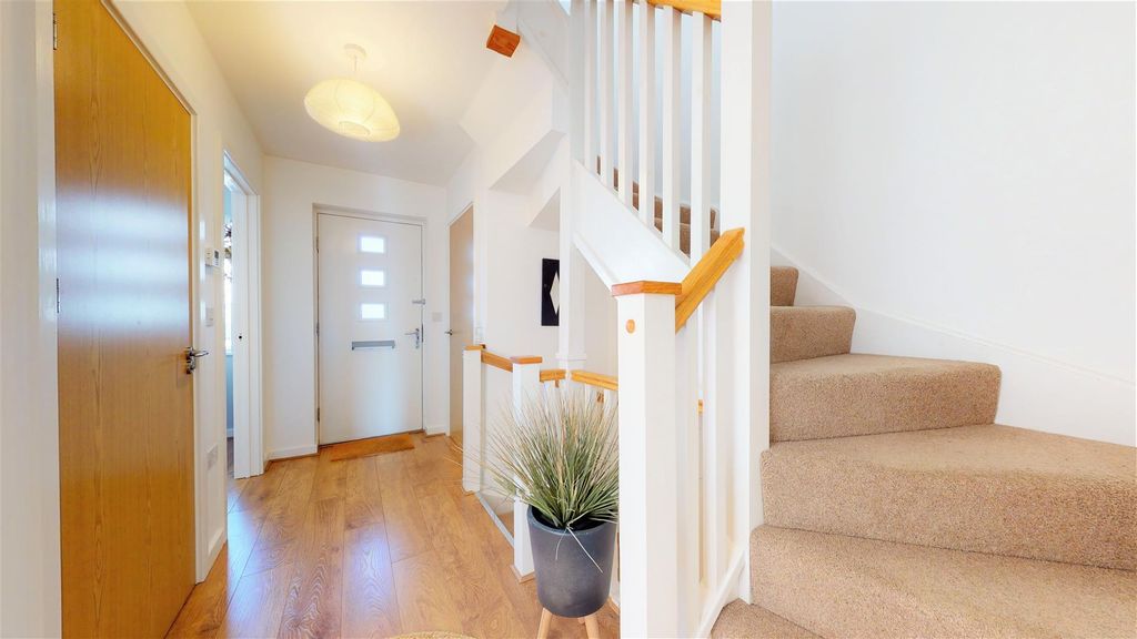 Property photo 1 of 23 Hall