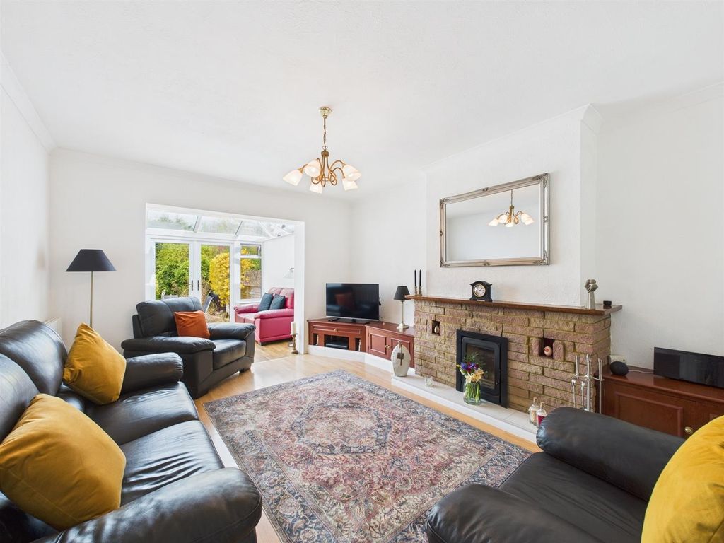 Property photo 2 of 15 Cam01224G0-Pr0614-Still005.Jpg