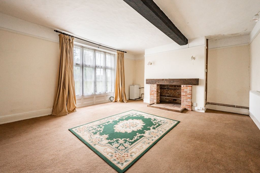 Property photo 3 of 16 Picture No. 21