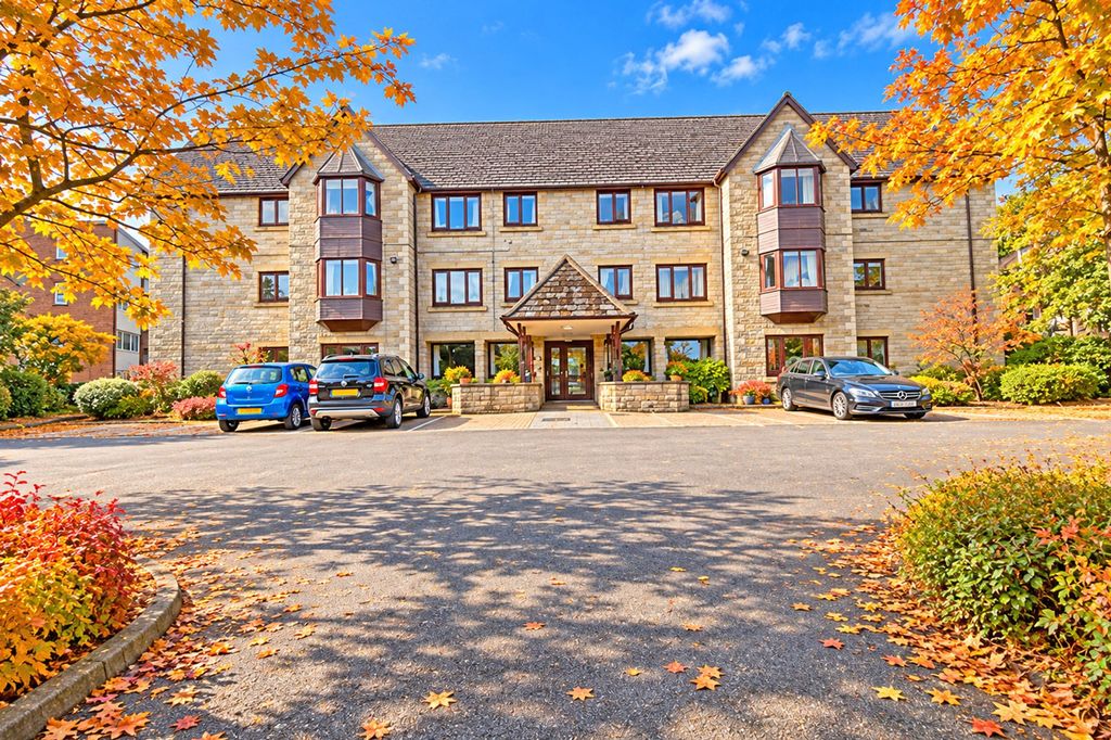 Property photo 1 of 11