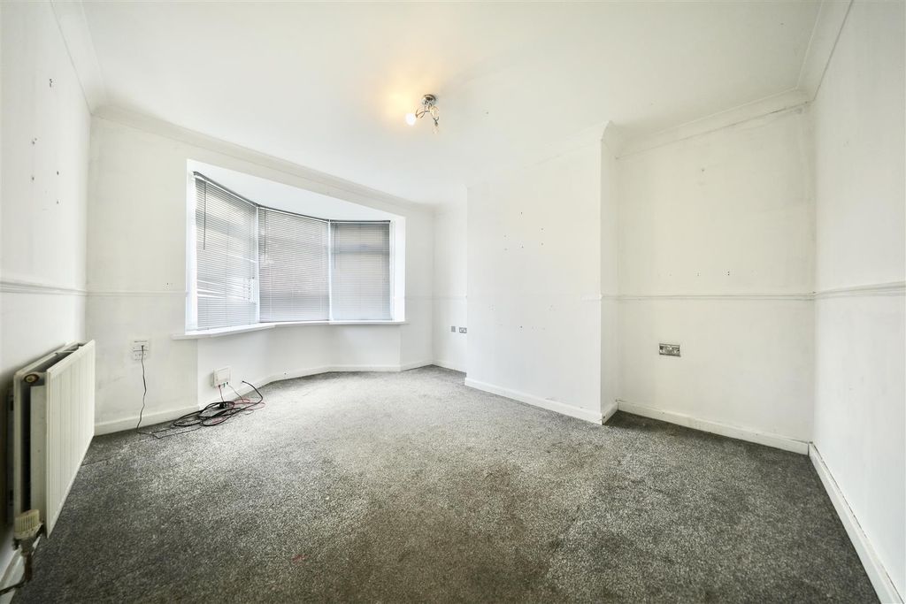 Property photo 2 of 14 0A4A9848.Jpg
