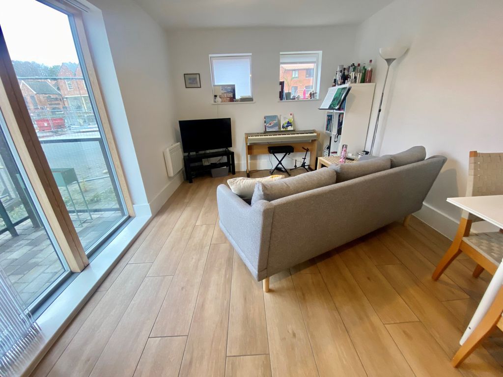 Property photo 2 of 7