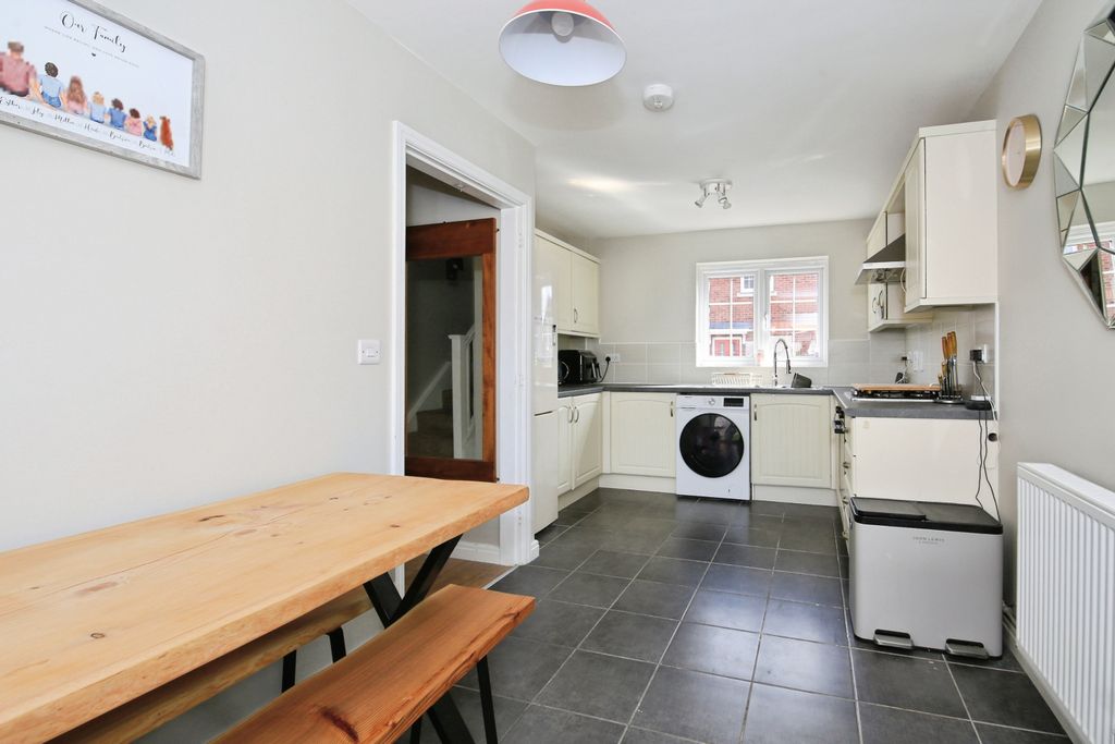 Property photo 2 of 20 Img_8480