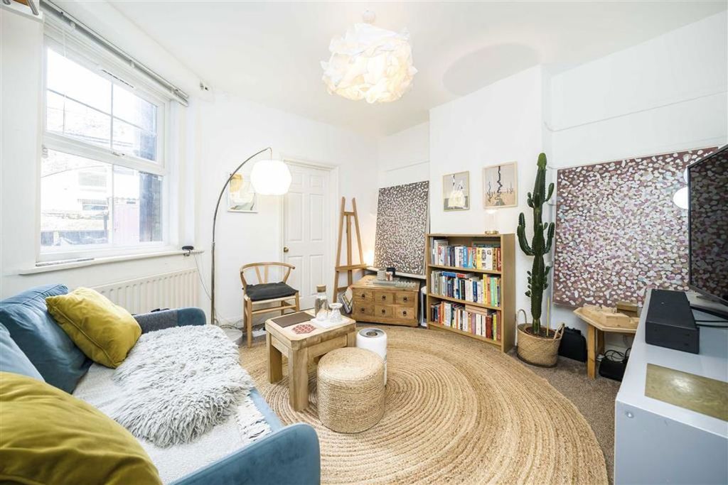 Property photo 2 of 4