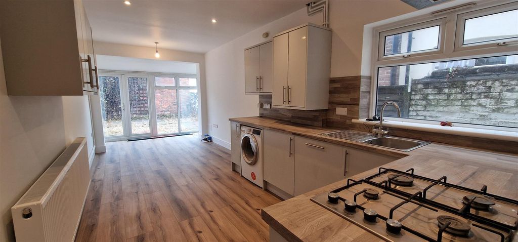 Property photo 2 of 10 Img-20251023-Wa0022.Jpg