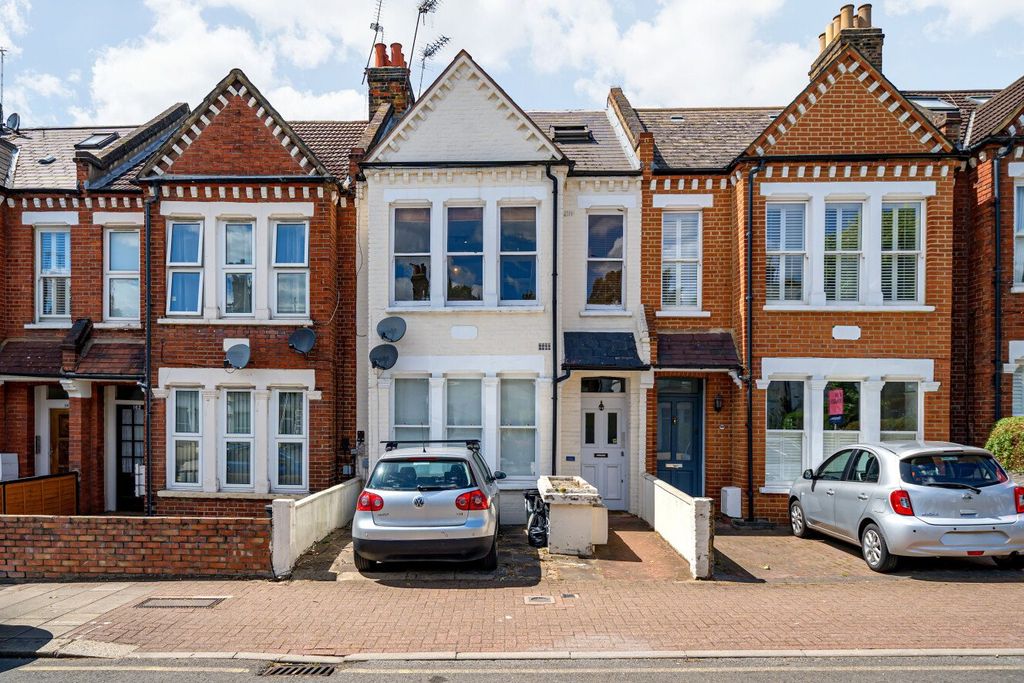 Property photo 1 of 17 Picture No. 04