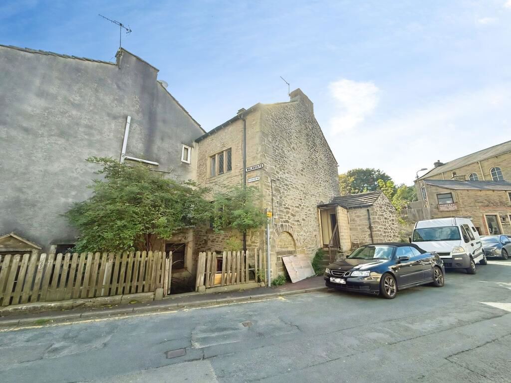 Property photo 1 of 7
