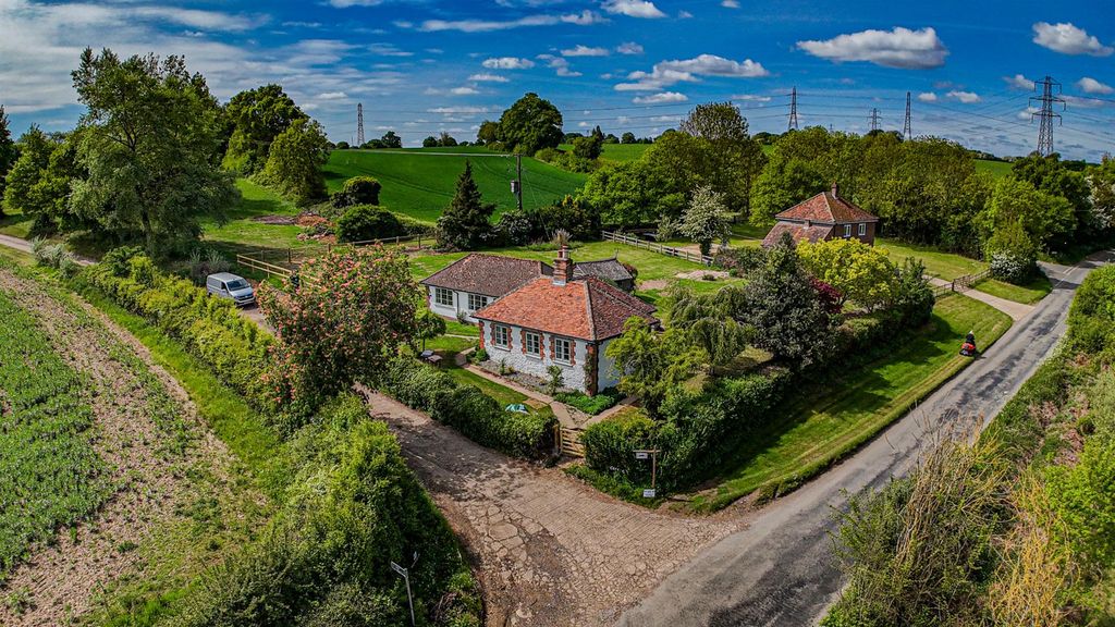 Property photo 1 of 25 Dji_20250507122818_0876_D.Jpg
