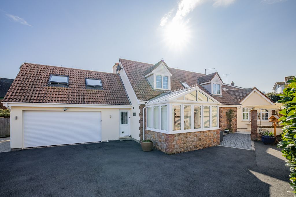 Property photo 1 of 20