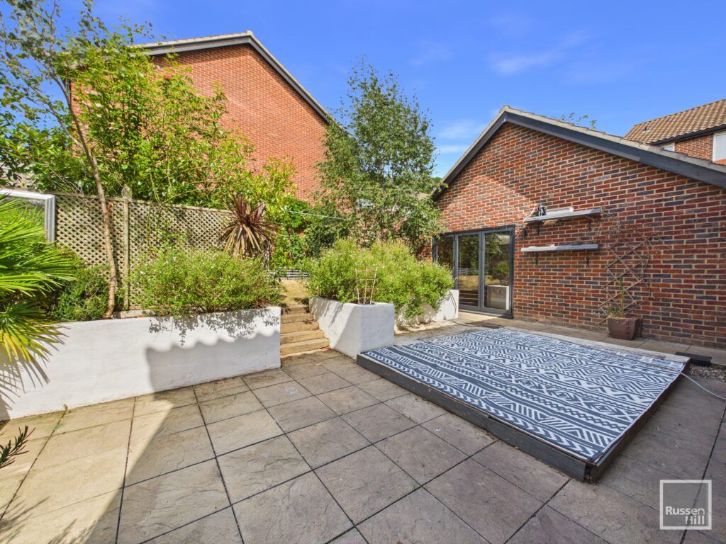 Property photo 2 of 15