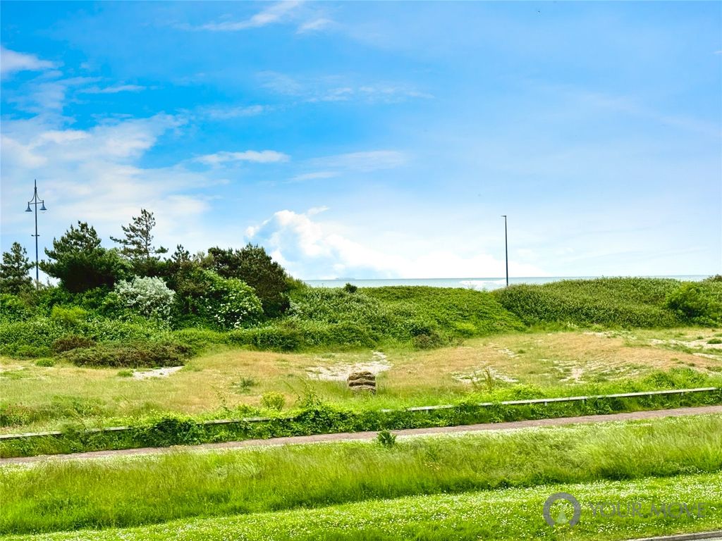 Property photo 1 of 16 Sea View