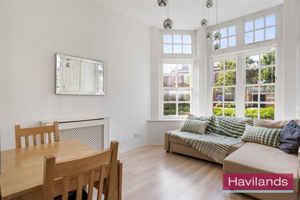 Property photo 3 of 21 Pennington Drive-10.Jpg