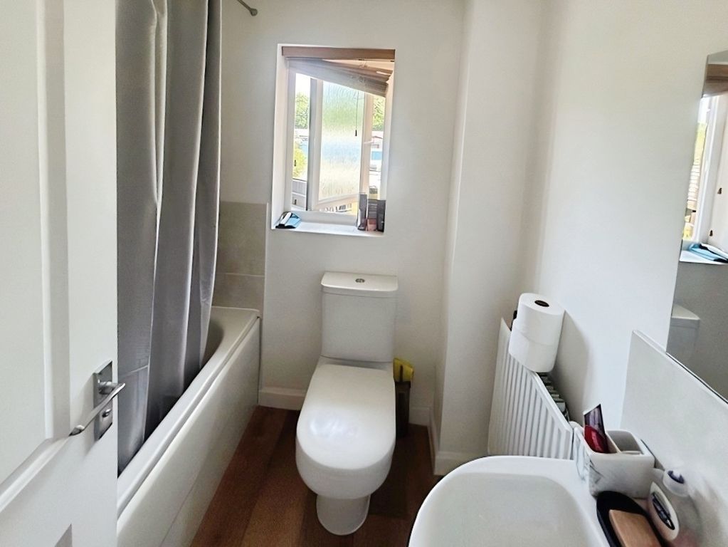 Property photo 2 of 9